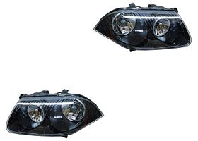 Par De Faros Fondo Negro