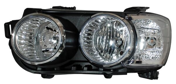 Faro Con Aros Cromados Sin Reflejante Lado Conductor