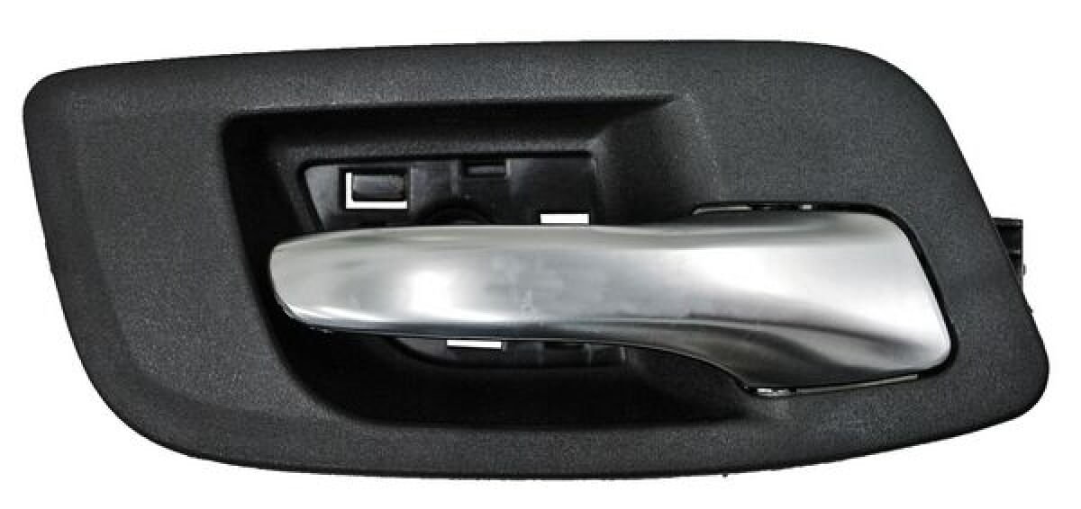 Manija Puerta Interior Delantera Negro/Cromo Lado Pasajero