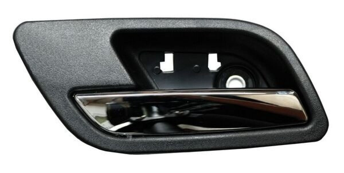 Manija Puerta Interior Trasera Negro/Cromo Lado Conductor