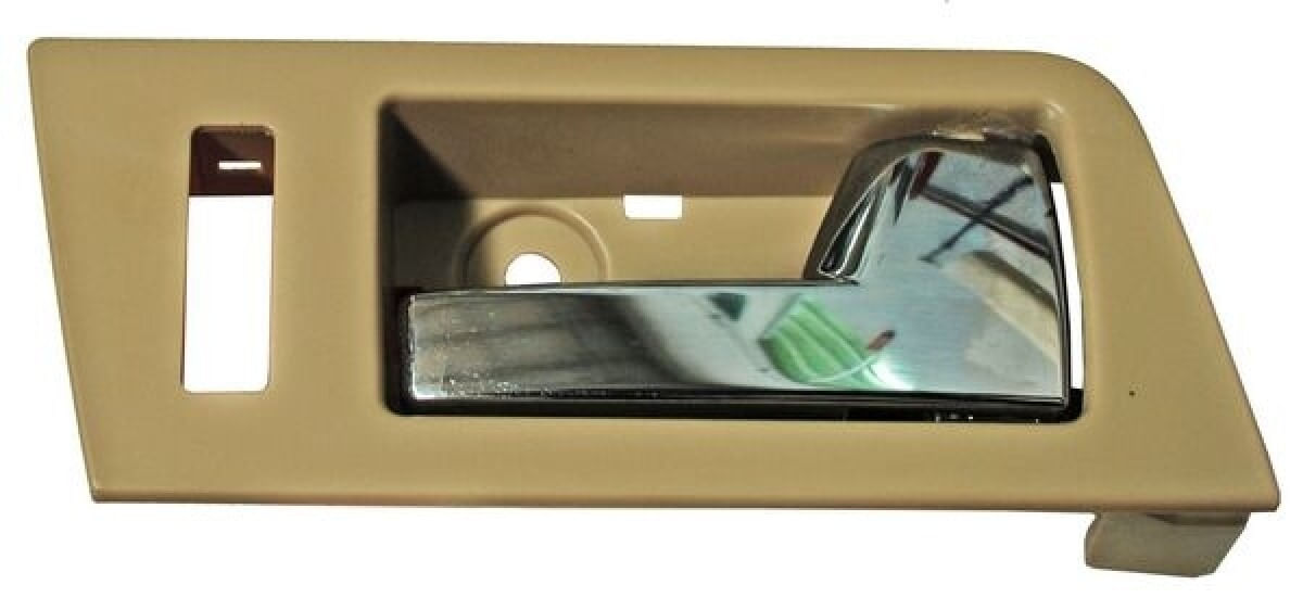 Manija Puerta Interior Delantera Beige/Cromo Lado Pasajero