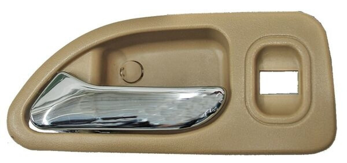 Manija Puerta Interior Trasera Beige/Cromo Lado Conductor