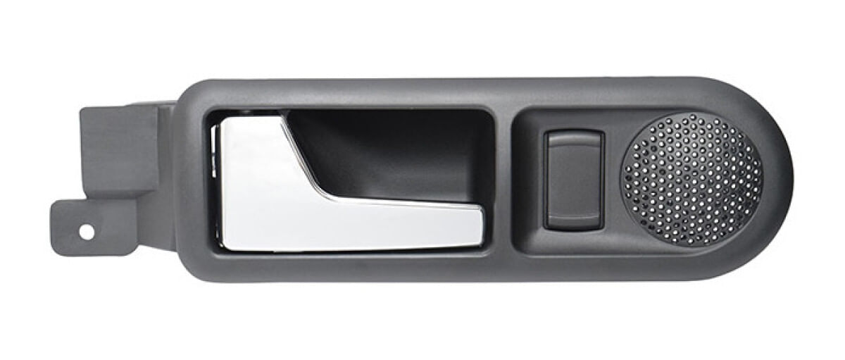 Manija Puerta Interior Trasera Negro/Cromado Con Hoyo Para Cristal Y Bocina Lado Conductor