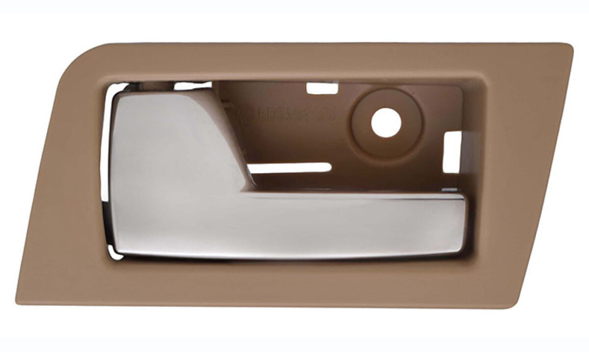 Manija Puerta Interior Trasera Beige/Cromado Lado Conductor