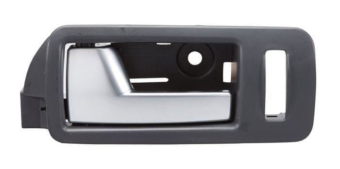 Manija Puerta Interior Delantera Negro/Cromado Con Hoyo Para Seguro Lado Conductor