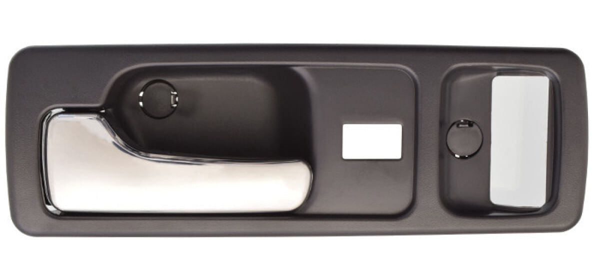 Manija Puerta Interior Delantera Negro/Cromado Con Hoyo Para Seguro Lado Conductor