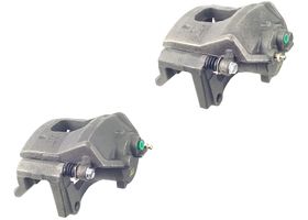 Par De Calipers De Freno Con Soporte Delanteros