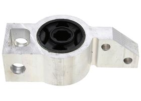 Buje Horquilla Delantera Inferior Lado Pasajero