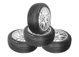 Llanta 185/60R15