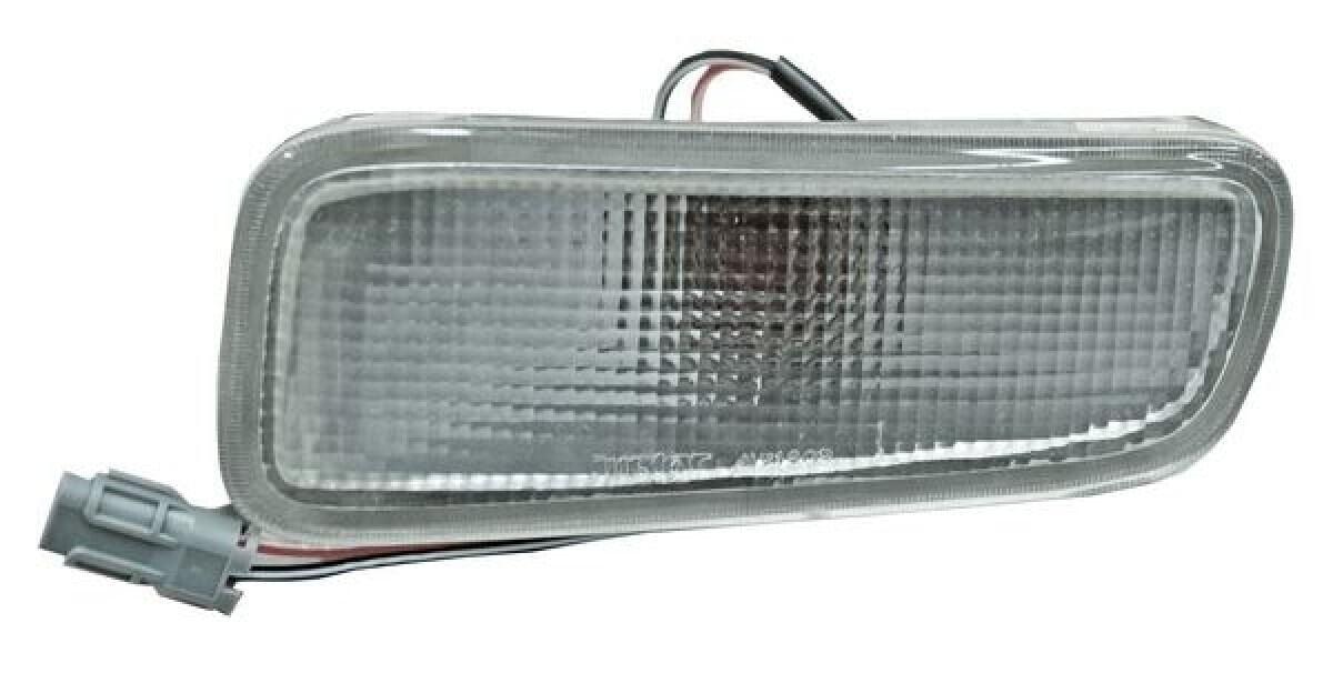 Cuarto Delantero Blanco Lado Pasajero