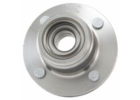 Maza Trasera Lado Conductor O Pasajero