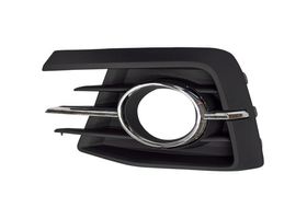 Rejilla Defensa Con Bisel Cromado C/Hoyo P/Faro Niebla Delantera Lado Pasajero