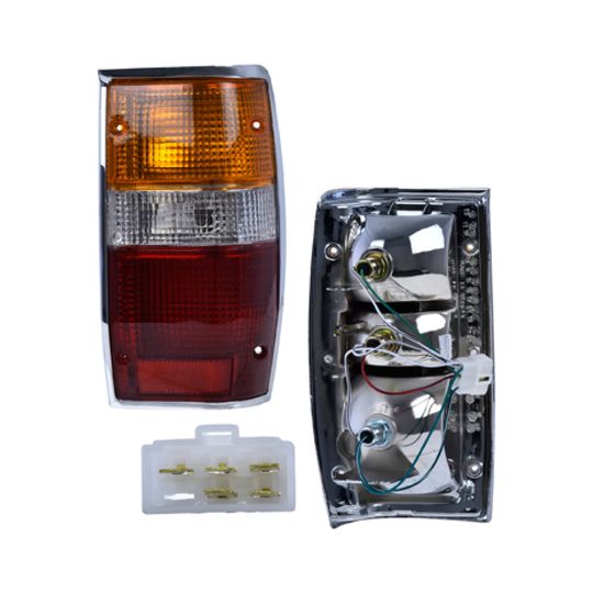 depo-calavera-filo-cromado-lado-pasajero-mitsubishi-l200-1987-1996-l200-0