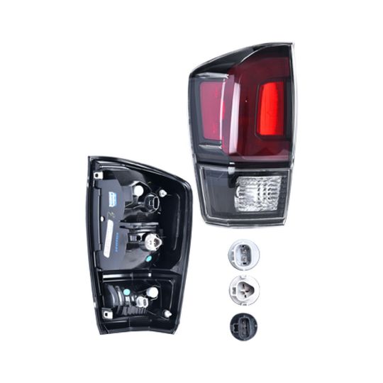 depo-calavera-negro-roja-con-bisel-lado-conductor-toyota-tacoma-2016-2019-tacoma-0