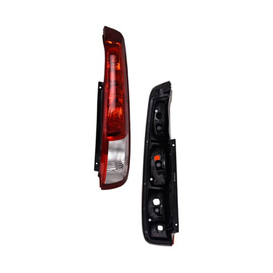depo-calavera-roja-blanca-sin-foco-lado-pasajero-nissan-x-trail-2002-2007-x-trail-0