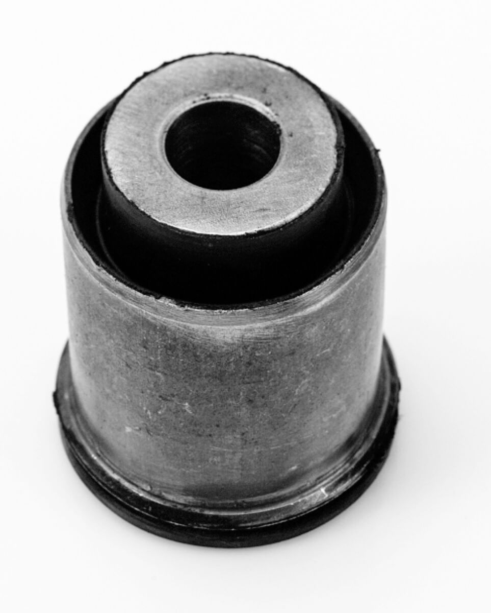 Buje Horquilla Delantera Inferior Lado Conductor O Pasajero