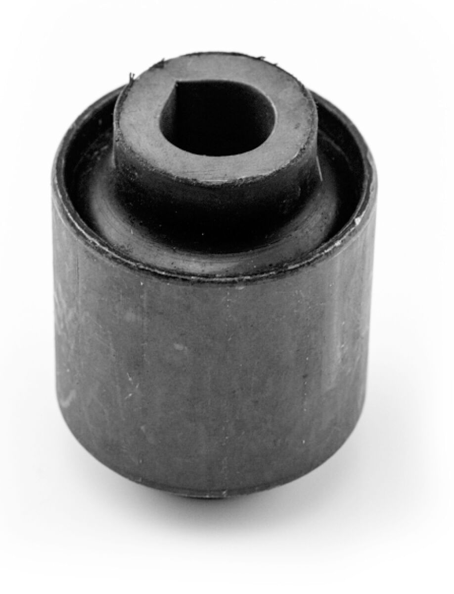 Buje Horquilla Delantera Inferior Exterior Lado Conductor O Pasajero