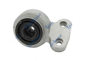 Buje Horquilla Delantera Inferior Lado Pasajero