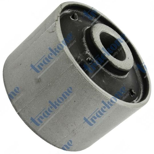 trackone-buje-horquilla-delantera-lado-conductor-o-pasajero-toyota-land-cruiser-1991-1997-land-cruiser-0