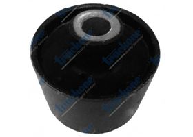 Buje Horquilla Delantera Inferior Lado Conductor O Pasajero