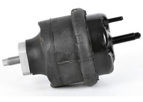Soporte Motor Hidráulico Frontal Lado Pasajero
