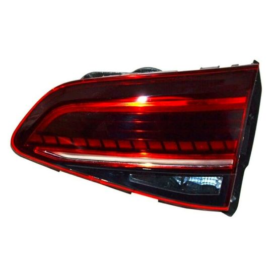 generica-calavera-interior-leds-lado-pasajero-volkswagen-golf-2018-2019-golf-r-0