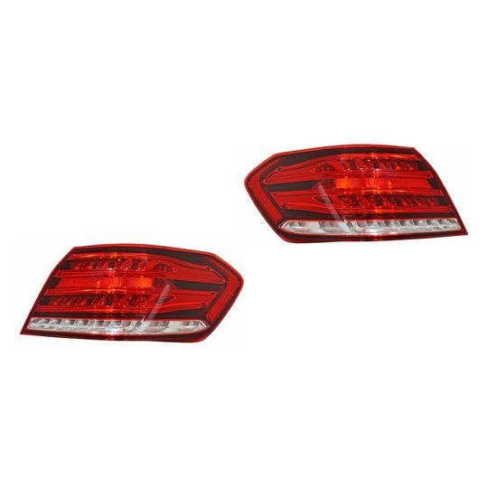 generica-par-de-calaveras-exterior-leds-mercedes-benz-serie-e-2014-2016-e300-0