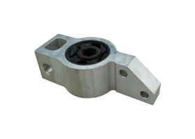 Buje Horquilla Delantera Inferior Lado Pasajero