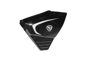 Cubierta Negra Lateral Derecha