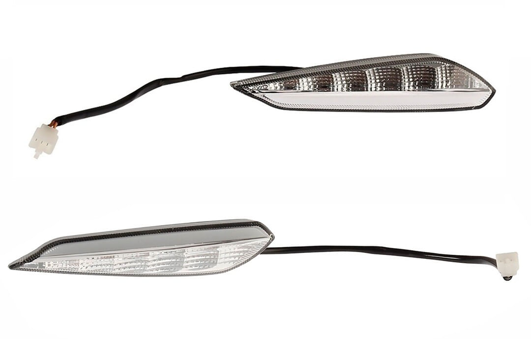Par De Direccionales Con Leds Delanteras
