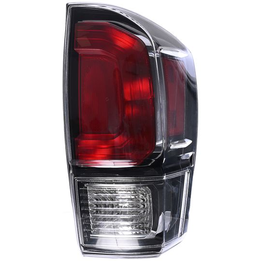 generica-calavera-filo-negro-cromado-lado-pasajero-toyota-tacoma-2020-2023-tacoma-0