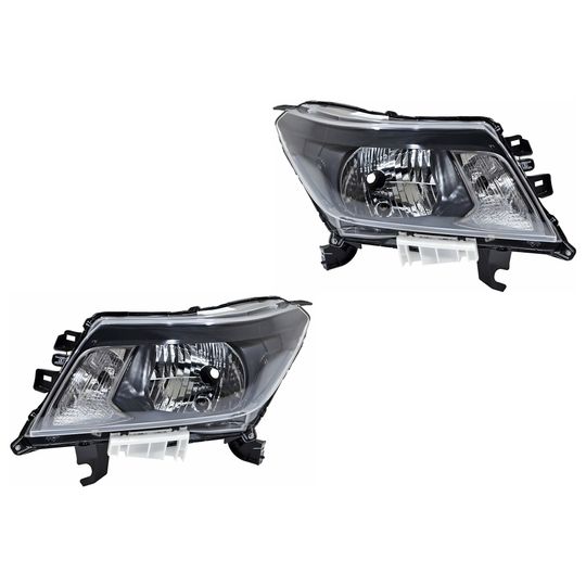 tyc-par-de-faros-fondo-negro-nissan-frontier-2021-2024-frontier-0