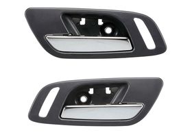 Par De Manijas De Puertas Interiores Delanteras Negro/Cromado Con Hoyo Para Seguro