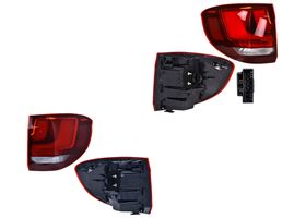 Par De Calaveras Exteriores Con Leds