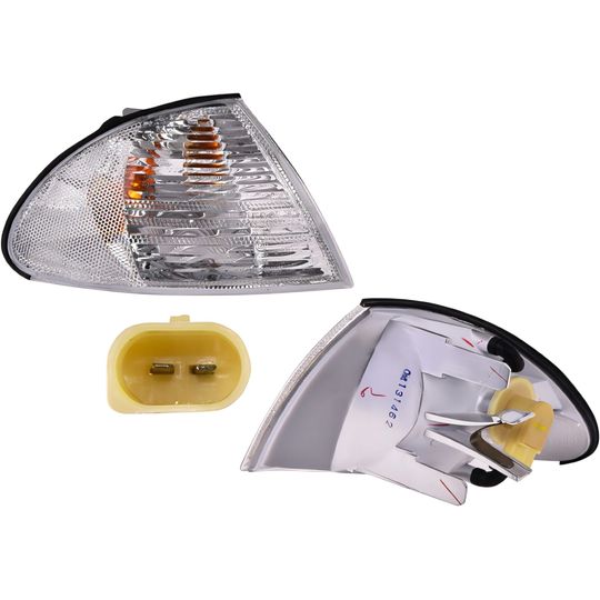 depo-cuarto-punta-delantero-blanco-lado-pasajero-bmw-serie-3-2001-2002-325ci-0