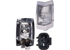 Cuarto Punta Delantero Filo Cromado Lado Conductor