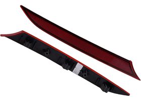 Cuarto Reflejante Trasero Lado Conductor