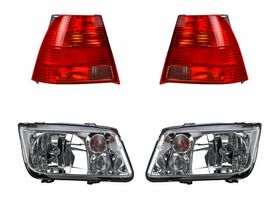 Kit De Faros Con Cuarto Ámbar Con Faro Niebla Fondo Cromado Y Calaveras Sin Foco (4 Piezas)