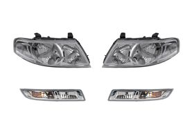 Kit De Faros Sin Foco Fondo Cromado Sin Motor Y Cuartos (4 Piezas)