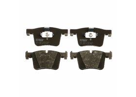 Balatas Bajos Metales Delanteras RWD