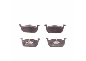 Balatas Bajos Metales Delanteras FWD