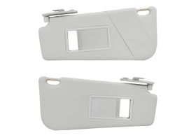 Par De Viseras Grises Claras Vinipiel