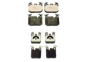 Kit De Balatas Bajos Metales Delanteras Y Traseras RWD