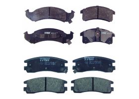 Kit De Balatas Bajos Metales Delanteras Y Traseras FWD