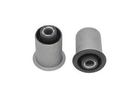 Buje Horquilla Delantera Inferior Lado Conductor O Pasajero