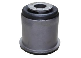 Buje Horquilla Delantera Inferior Chico Lado Conductor O Pasajero