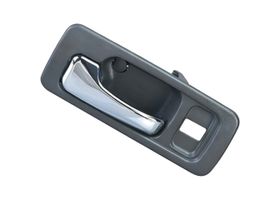 Manija Puerta Interior Delantera Gris/Cromado Con Hoyo Para Seguro Lado Conductor