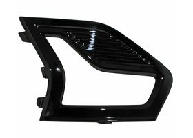 Parrilla P/Faro Niebla Lado Pasajero