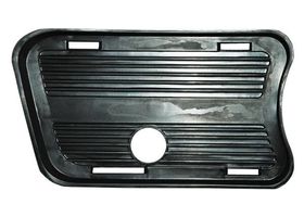 Parrilla Interior Lado Pasajero