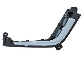 Moldura Para Parrilla Lado Conductor